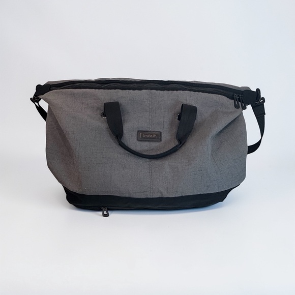 Kyodan Other - Kyodan Large Gray Duffel Gym Bag Wet/Dry Pocket Travel Weekender Unisex